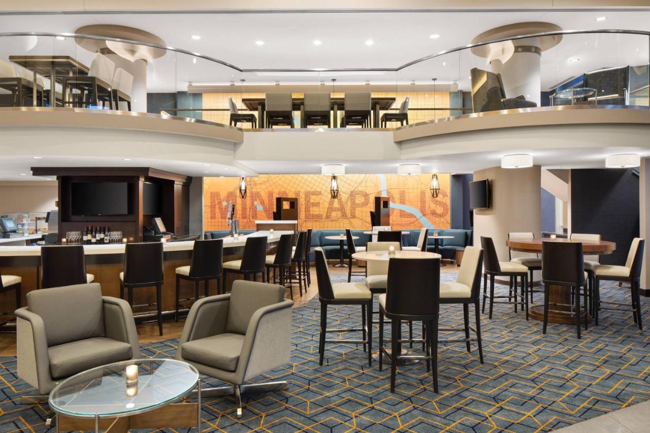 Courtyard By Marriott Minneapolis Downtown Exterior photo