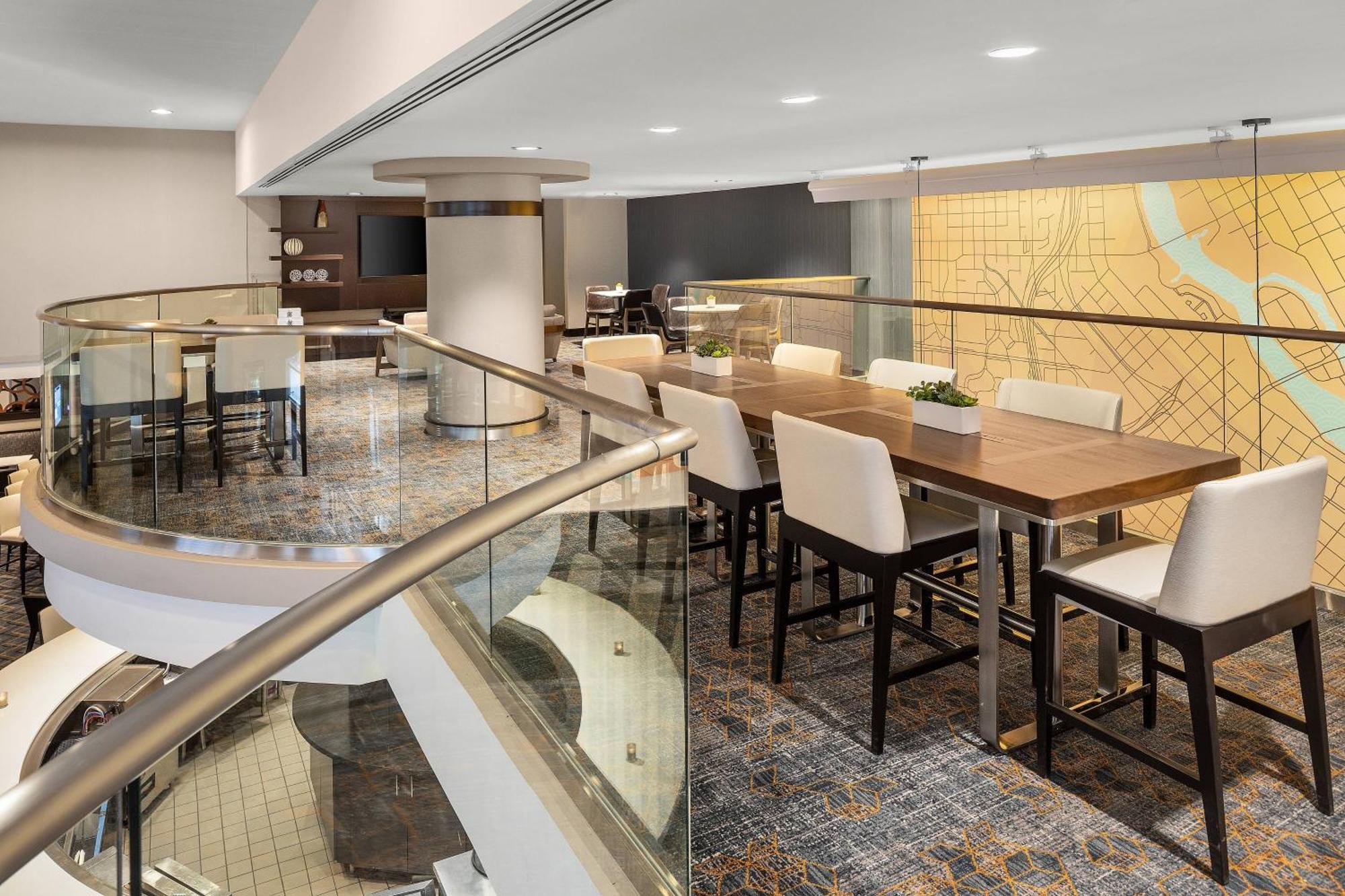 Courtyard By Marriott Minneapolis Downtown Exterior photo