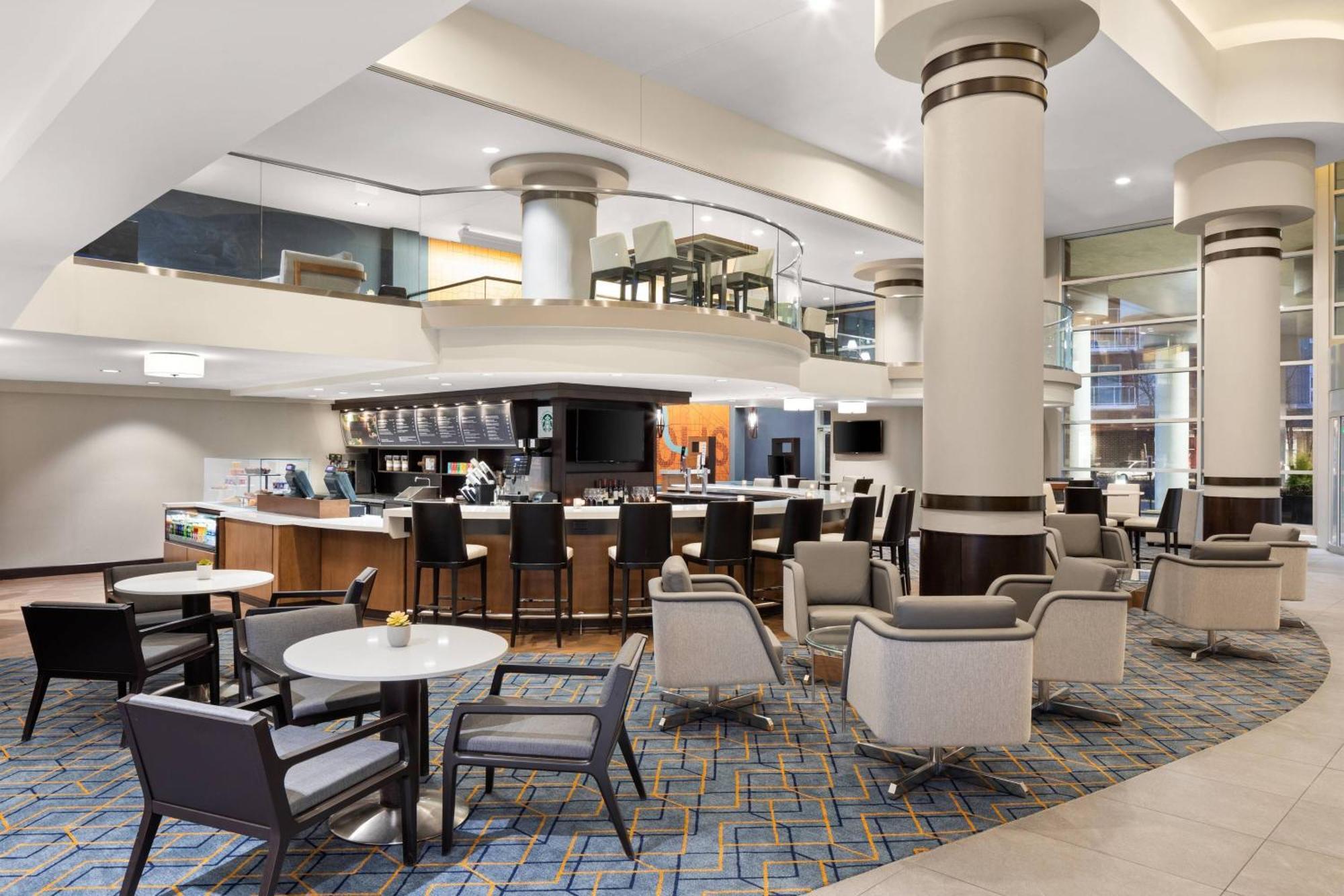 Courtyard By Marriott Minneapolis Downtown Exterior photo
