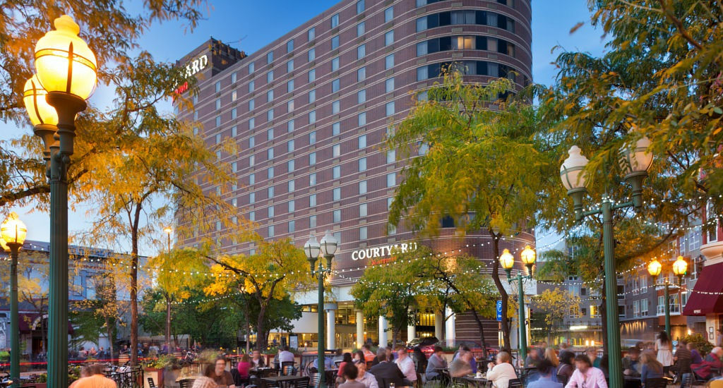 Courtyard By Marriott Minneapolis Downtown Exterior photo
