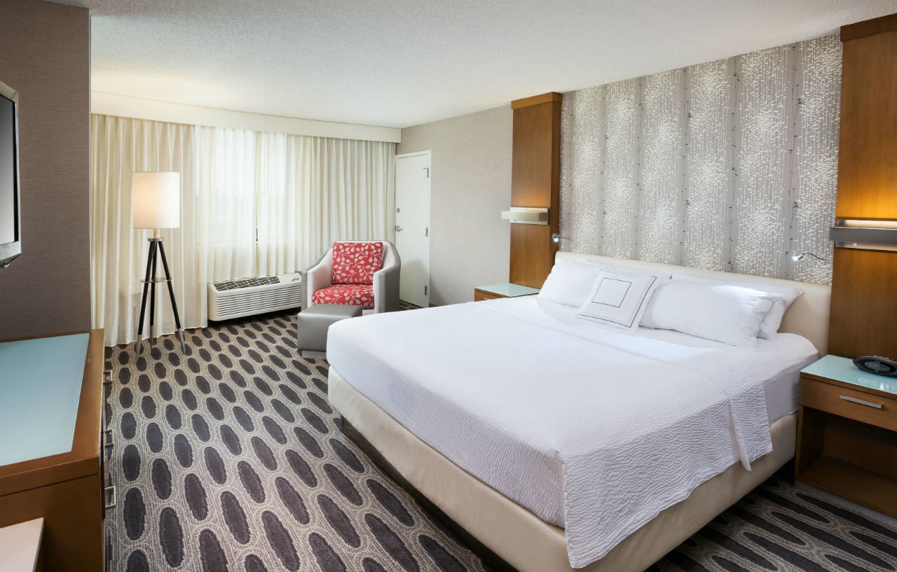 Courtyard By Marriott Minneapolis Downtown Exterior photo