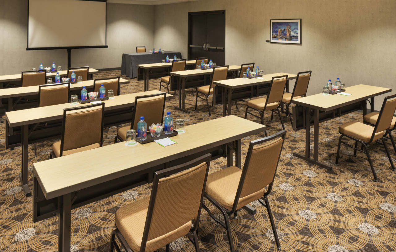 Courtyard By Marriott Minneapolis Downtown Exterior photo